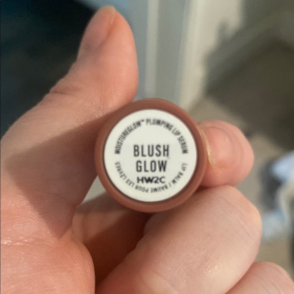 Makeup by Mario Lip Gloss Balm in Blush Glow - Picture 3 of 3